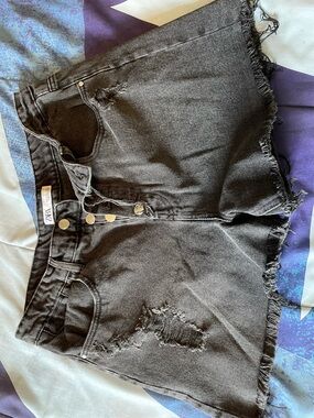 ZARA Black Button-Fly Distressed Denim Shorts